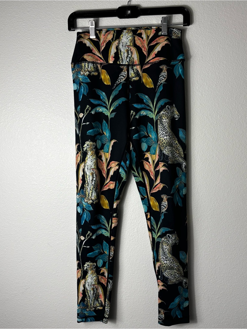 Kavala Collective Jungle Safari Leggings Leopard Toucan Print Medium